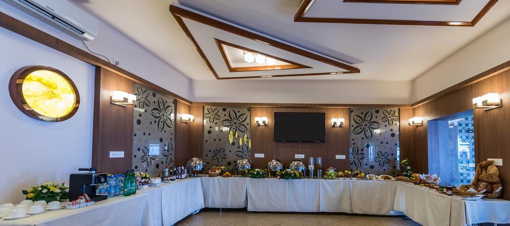 Hotel Lubumbashi Kültér fotó