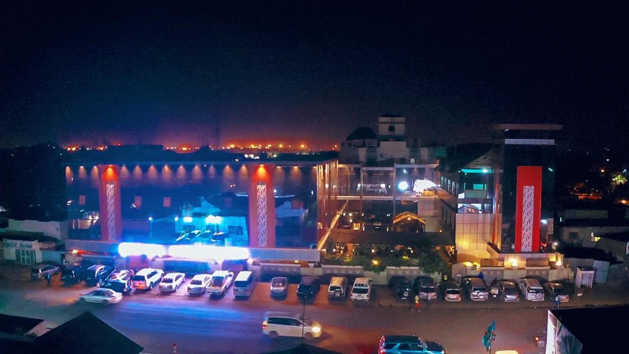 Hotel Lubumbashi Kültér fotó